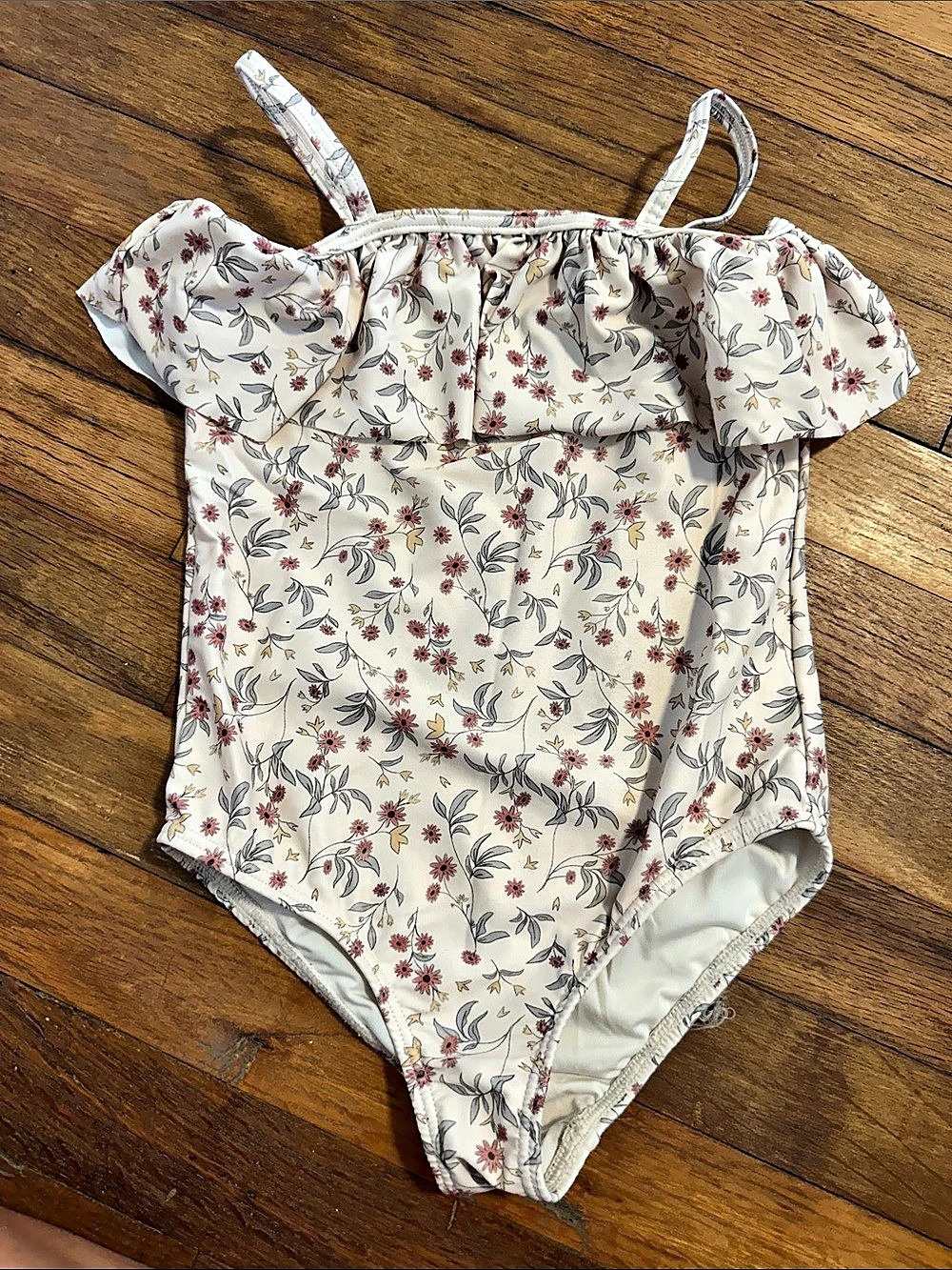 Rylee + Cru Floral Ruffle One-Piece Swimsuit (6-7)